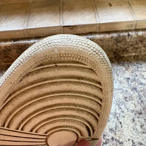 Jordan 1 High Ying Yang - Picture 7 of 7